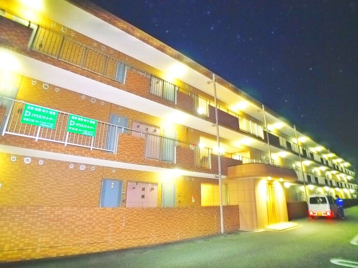 物件外観写真3　(外観写真)