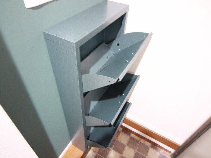 物件内観写真13　(靴箱)