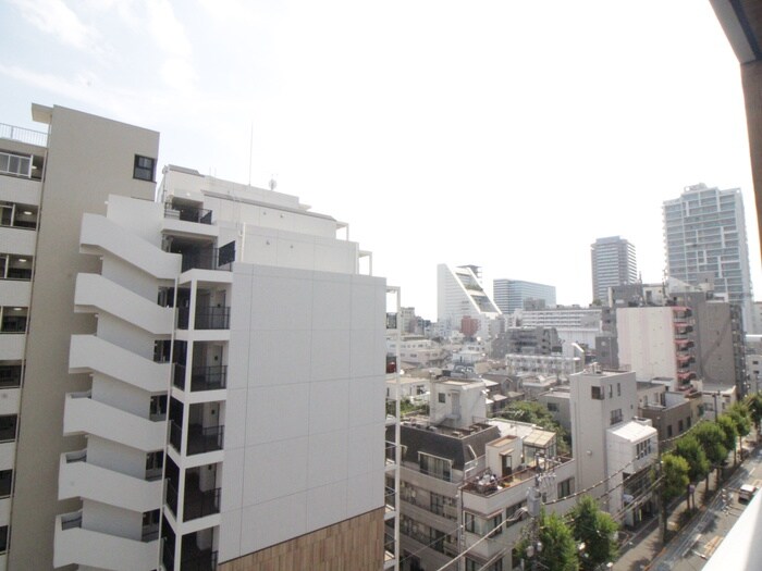 物件内観写真21　(室内からの展望)