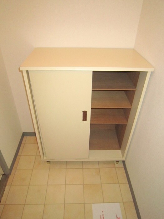 物件内観写真16　(靴箱)