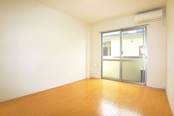 物件内観写真8　(内観写真)