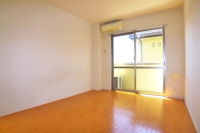 物件内観写真8　(内観写真)