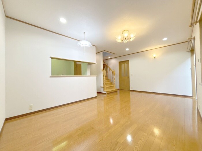 物件内観写真7　(居室)