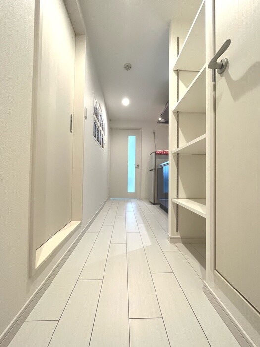 物件内観写真6　(廊下)