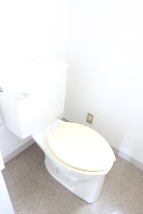物件内観写真12　(トイレ)