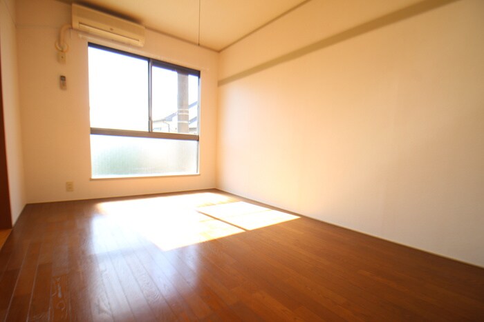 物件内観写真14　(居室)