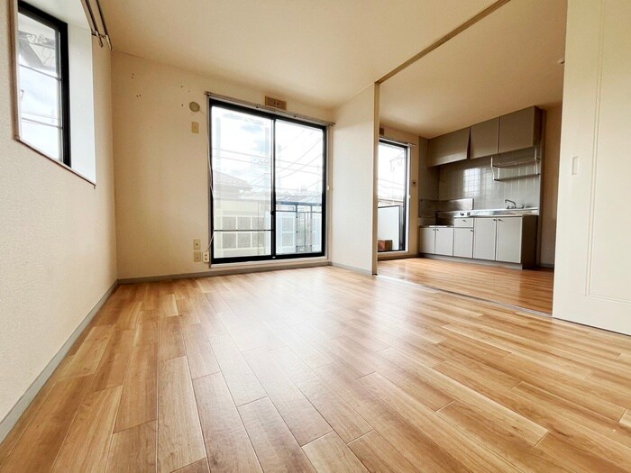 物件内観写真10　(居室)