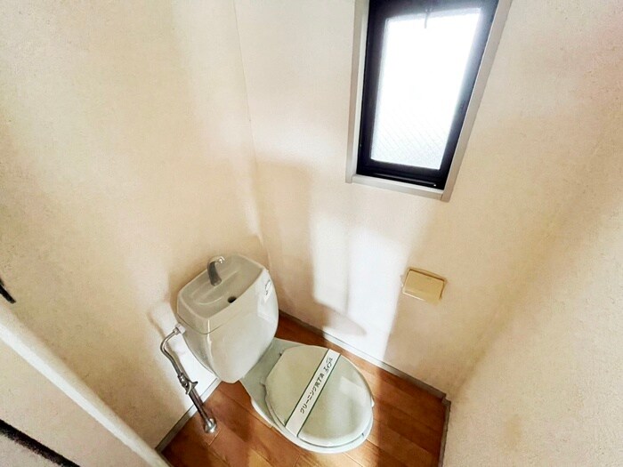 物件内観写真15　(トイレ)