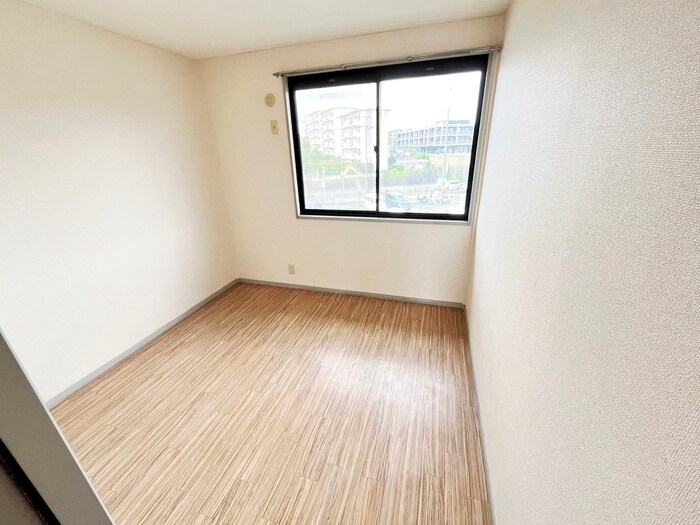 物件内観写真21　(居室)