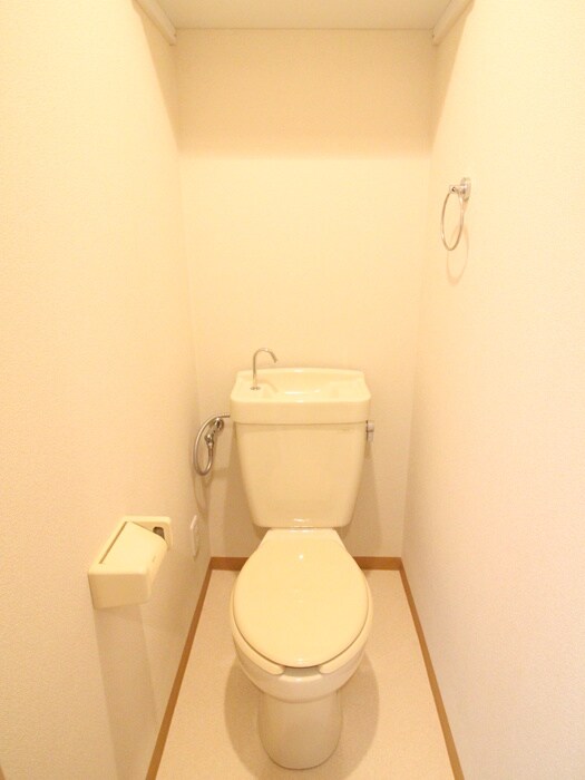 物件内観写真13　(トイレ)