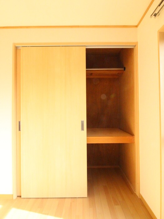 物件内観写真16　(収納)