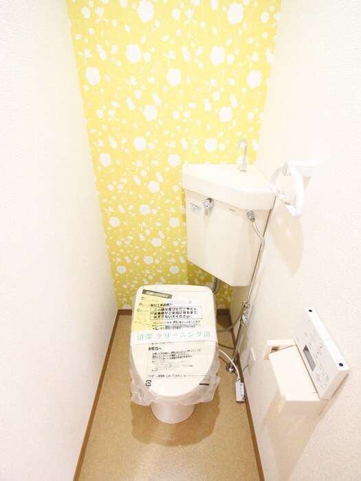 物件内観写真11　(トイレ)