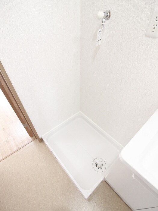 物件内観写真21　(洗濯機置場)