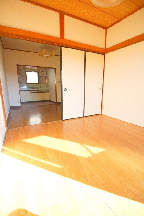 物件内観写真9　(居室)