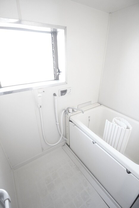 物件内観写真12　(バス／シャワールーム等)