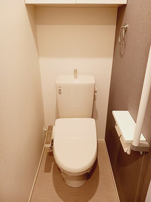 物件内観写真6　(トイレ)