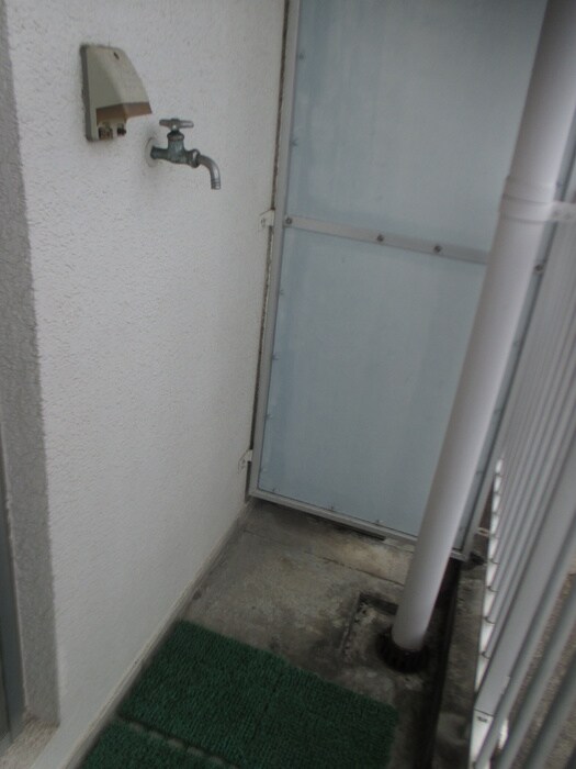 物件内観写真22　(洗濯機置場)