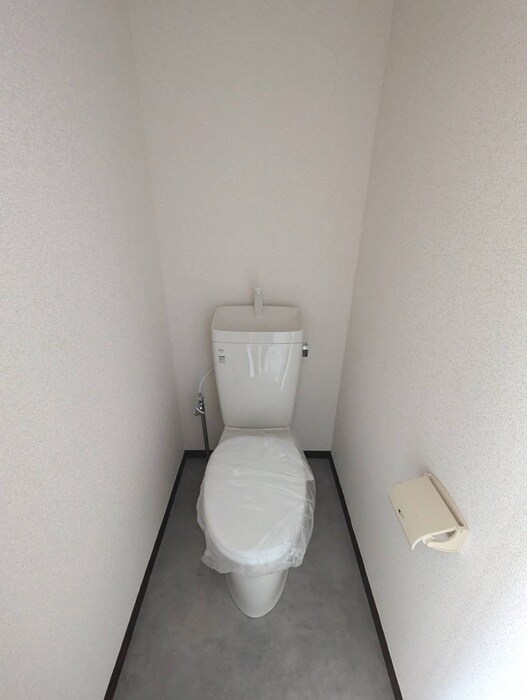 物件内観写真11　(トイレ)