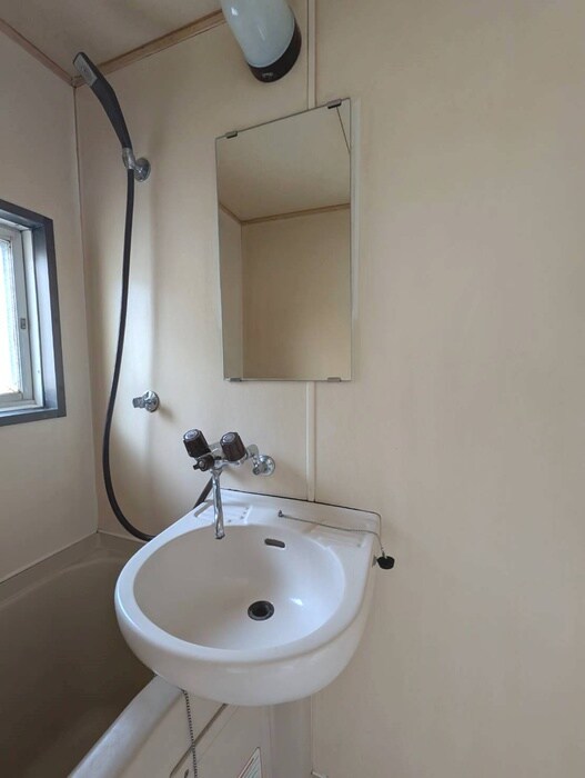 物件内観写真16　(洗面)