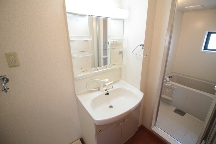 物件内観写真12　(洗面)