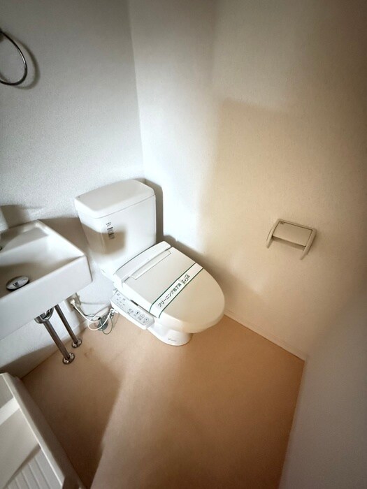 物件内観写真15　(トイレ)