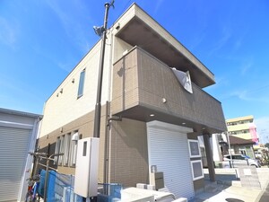 ポルトボヌール幕張外観写真