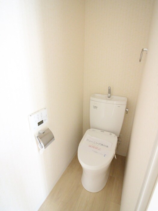 物件内観写真10　(トイレ)