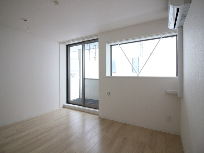 物件内観写真16　(内観写真)