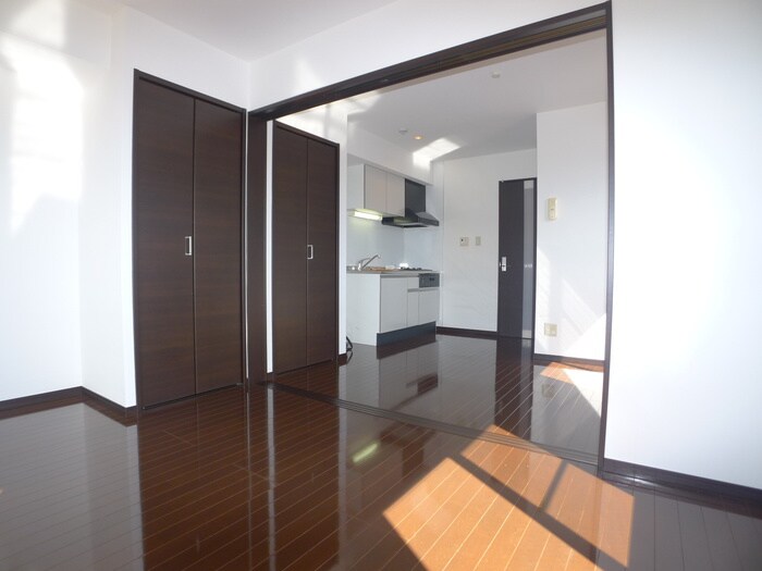 物件内観写真8　(居室)