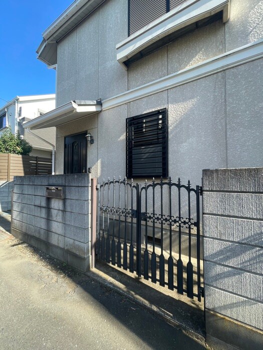 小金井市本町３丁目戸建の外観写真