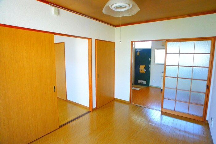 物件内観写真10　(居室)