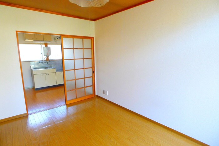 物件内観写真11　(居室)