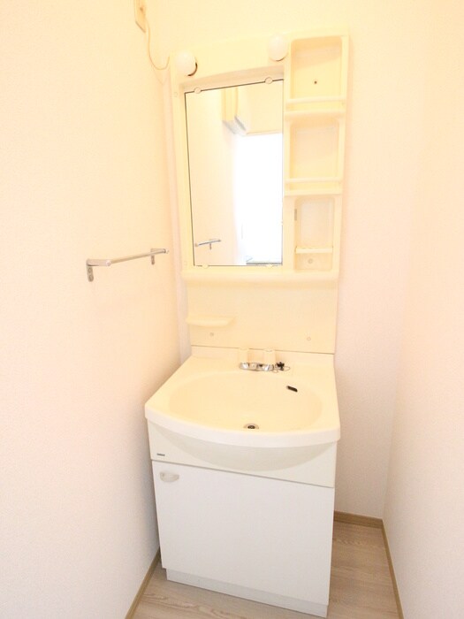 物件内観写真12　(洗面)