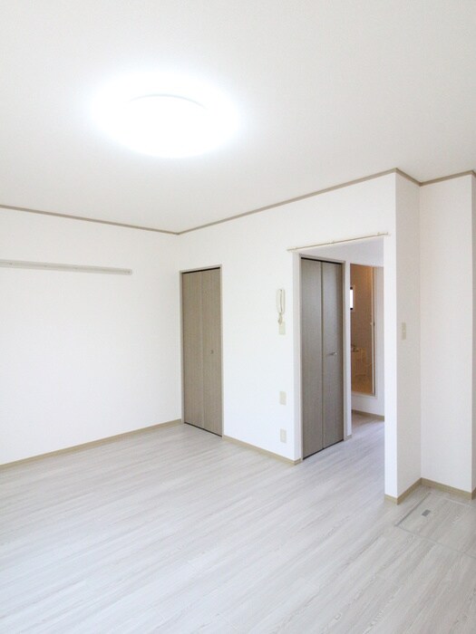 物件内観写真22　(居室)