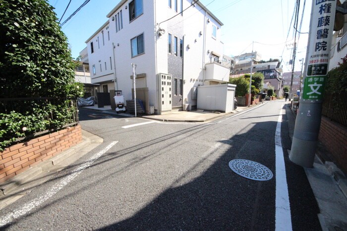 物件外観写真6　(周辺環境)