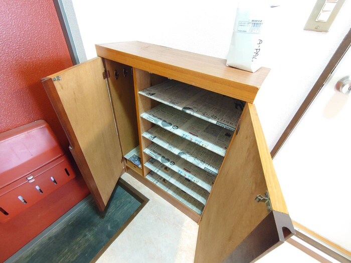 物件内観写真11　(靴箱)