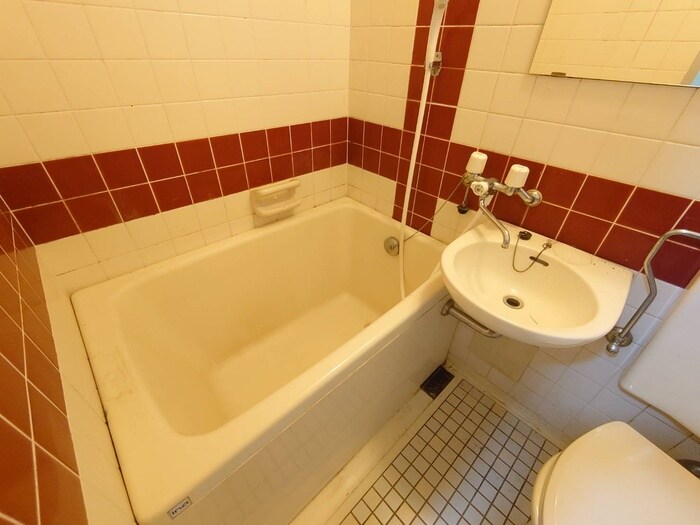 物件内観写真13　(バス／シャワールーム等)