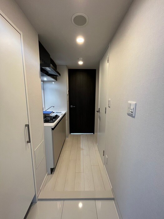 物件内観写真11　(廊下)