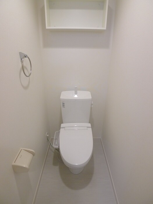 物件内観写真15　(トイレ)