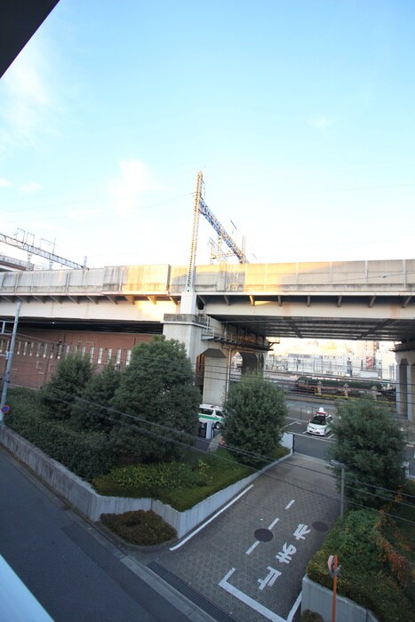 物件内観写真21　(室内からの展望)