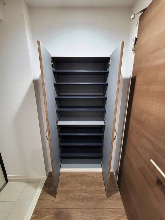 物件内観写真17　(靴箱)