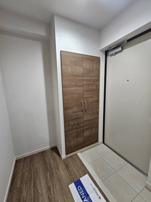 物件内観写真18　(玄関)