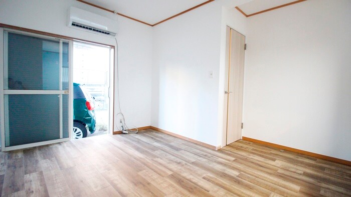 物件内観写真13　(居室)