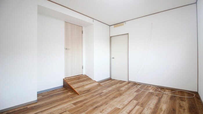 物件内観写真14　(居室)