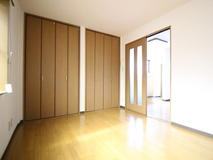 物件内観写真5　(居室)