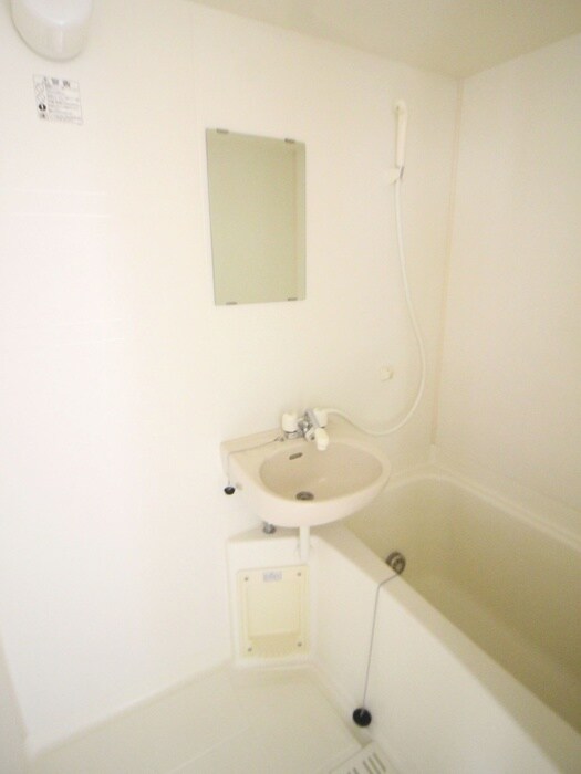 物件内観写真10　(バス／シャワールーム等)