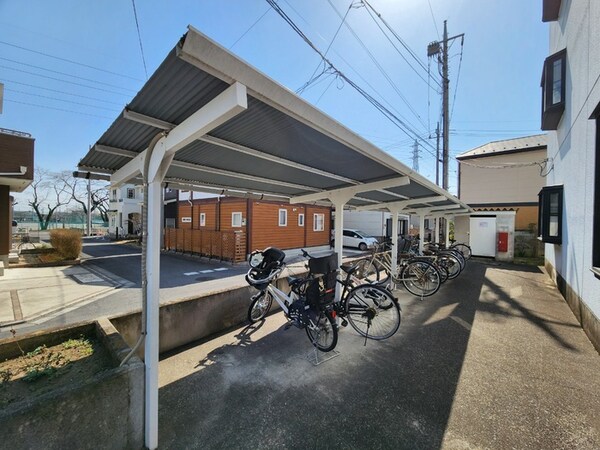 駐輪場
