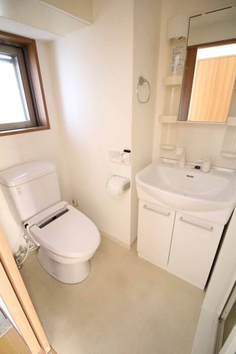 物件内観写真16　(洗面)