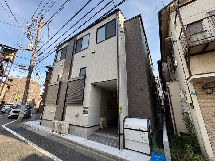 物件外観写真2　(外観写真)