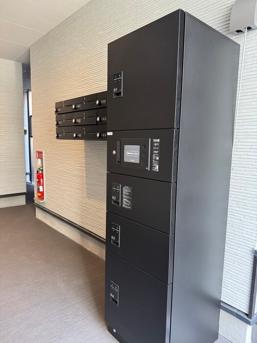 物件外観写真4　(建物設備)